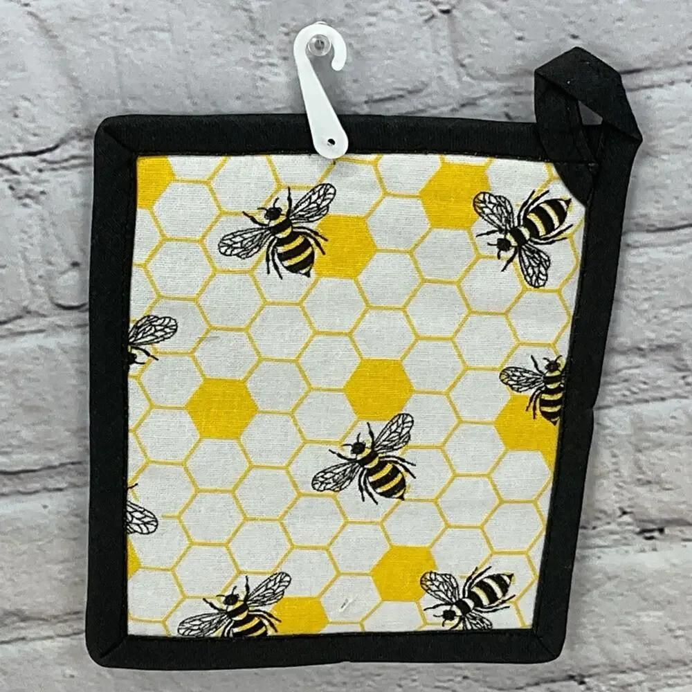 🐝 Bee Theme🐝 Farmhouse Kitchen 3 Pc Set Summer Dish Towel Oven Mitt Pot Holder